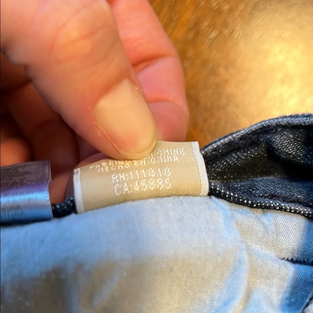 Michael Kors Women’s  Blue Jeans - Picture 12 of 13